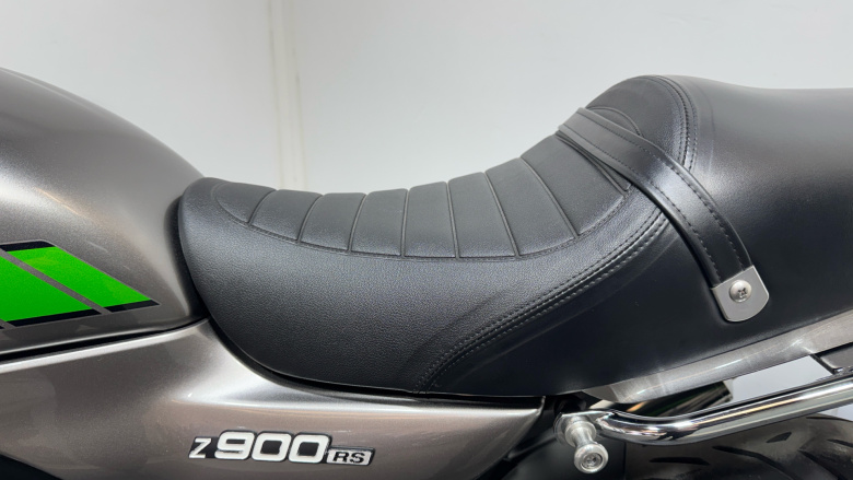 Kawasaki Z R900EKF (19MY)